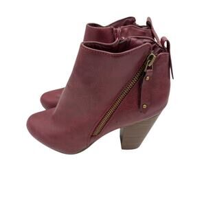 Breckelles Burgundy Ankle Booties Size 6.5